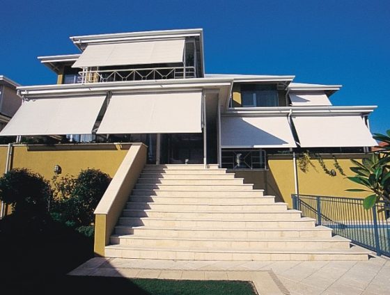 UnicomFacade (Small)